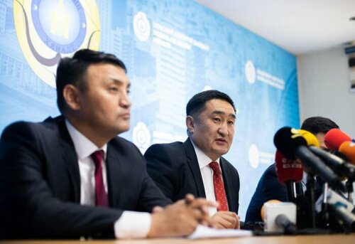 Өмхий мах хадгалж байсан хятад компанийг 70 саяар торгов